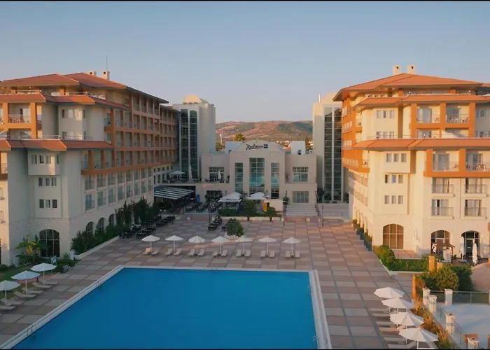 Radisson Blu & Feriested Çeşme