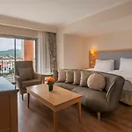 Radisson Blu & Çeşme