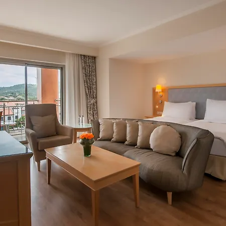 ラディソン ブルー ＆ スパ チェシメ Çeşme