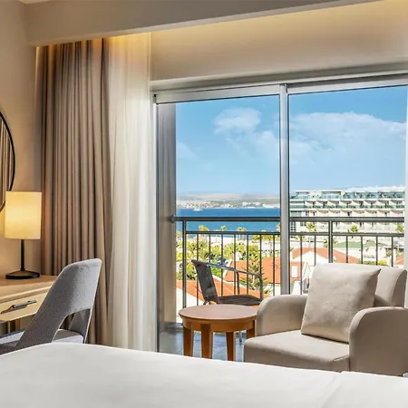 Ośrodek wypoczynkowy Radisson Blu & 5*