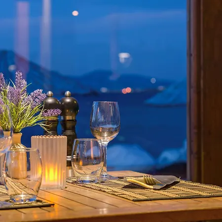 ラディソン ブルー ＆ スパ チェシメ