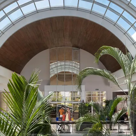 Radisson Blu & Rezort