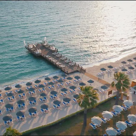 Radisson Blu & Rezort