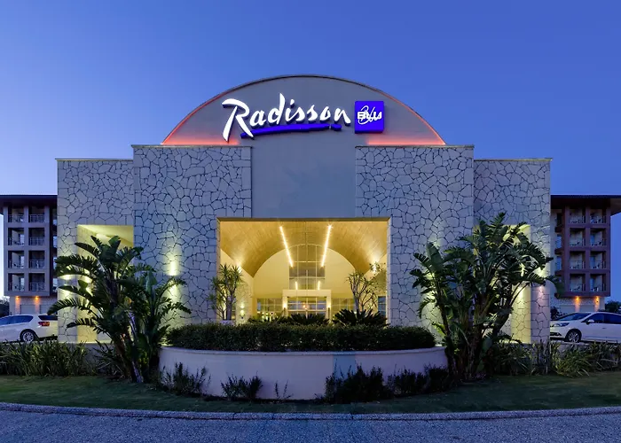 Radisson Blu & 5* Çeşme