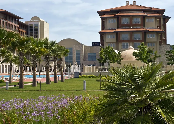 Radisson Blu & Çeşme