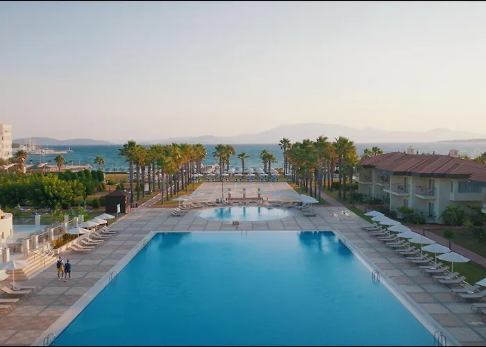 Radisson Blu & Feriested Çeşme